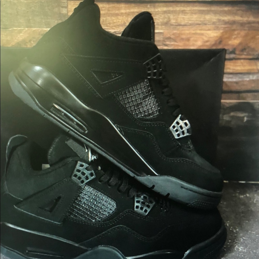 Black cat air Jordan 4 retro
